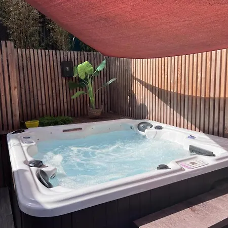 Apartment Magnifique T2 Jacuzzi Piscine Frejus